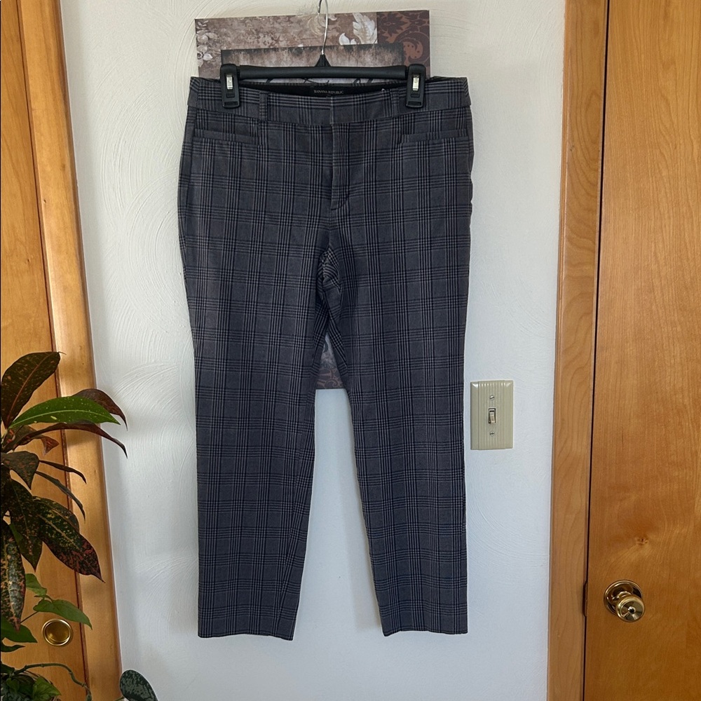 Banana republic Sloan fit grey and navy plaid skinny ankle pants